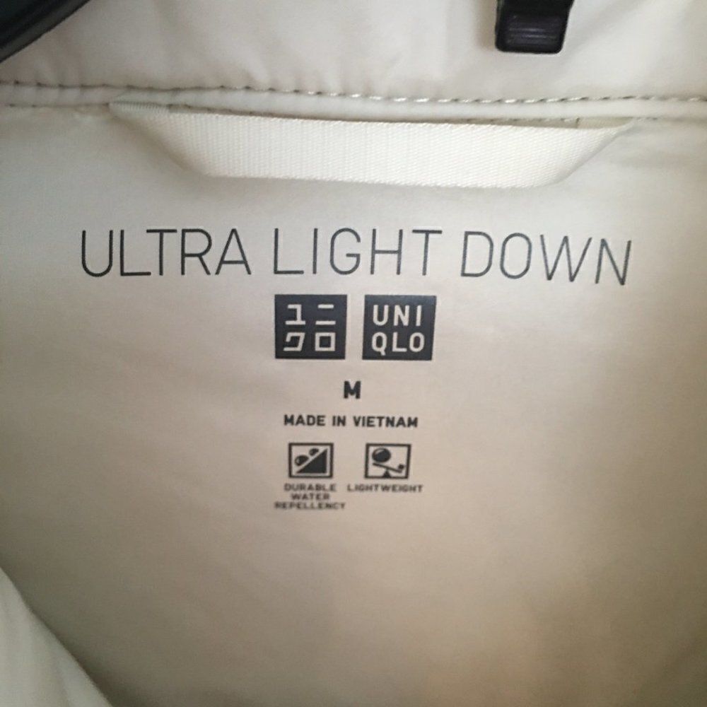 Uniqlo Ultra Light Women down jacket - Picture 2 of 7